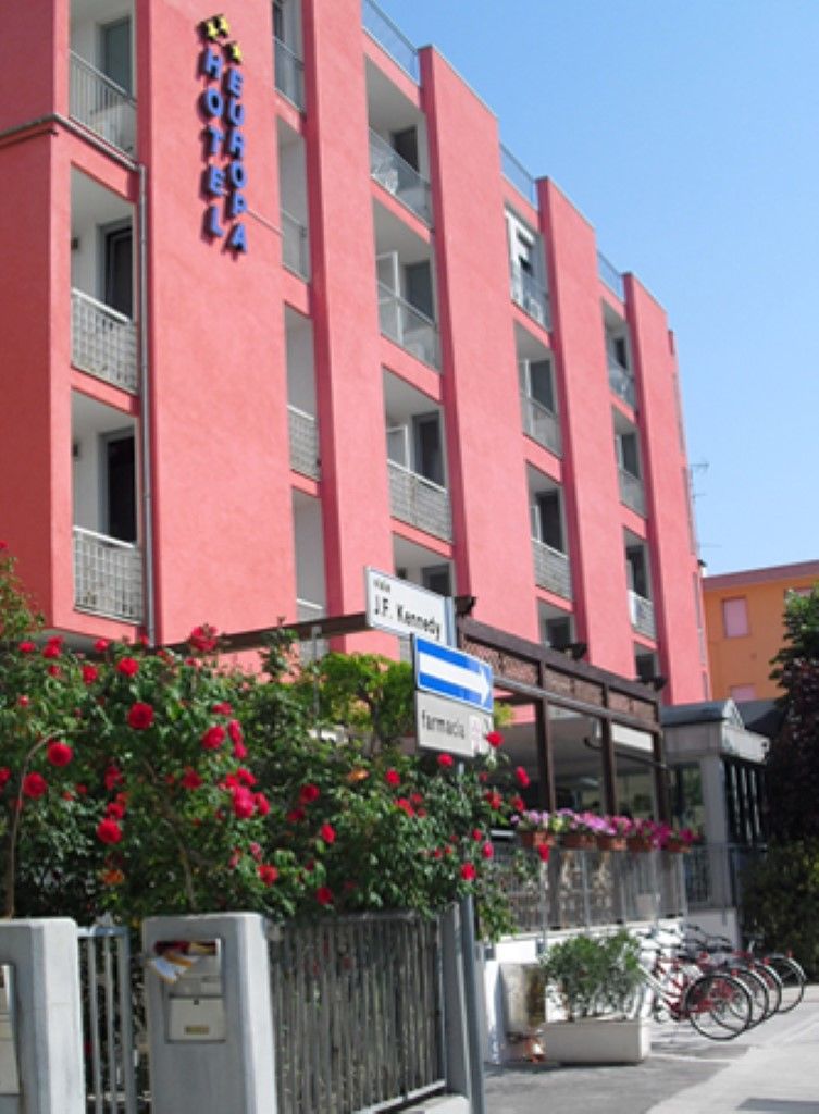 Hotel Europa Grado Bagian luar foto