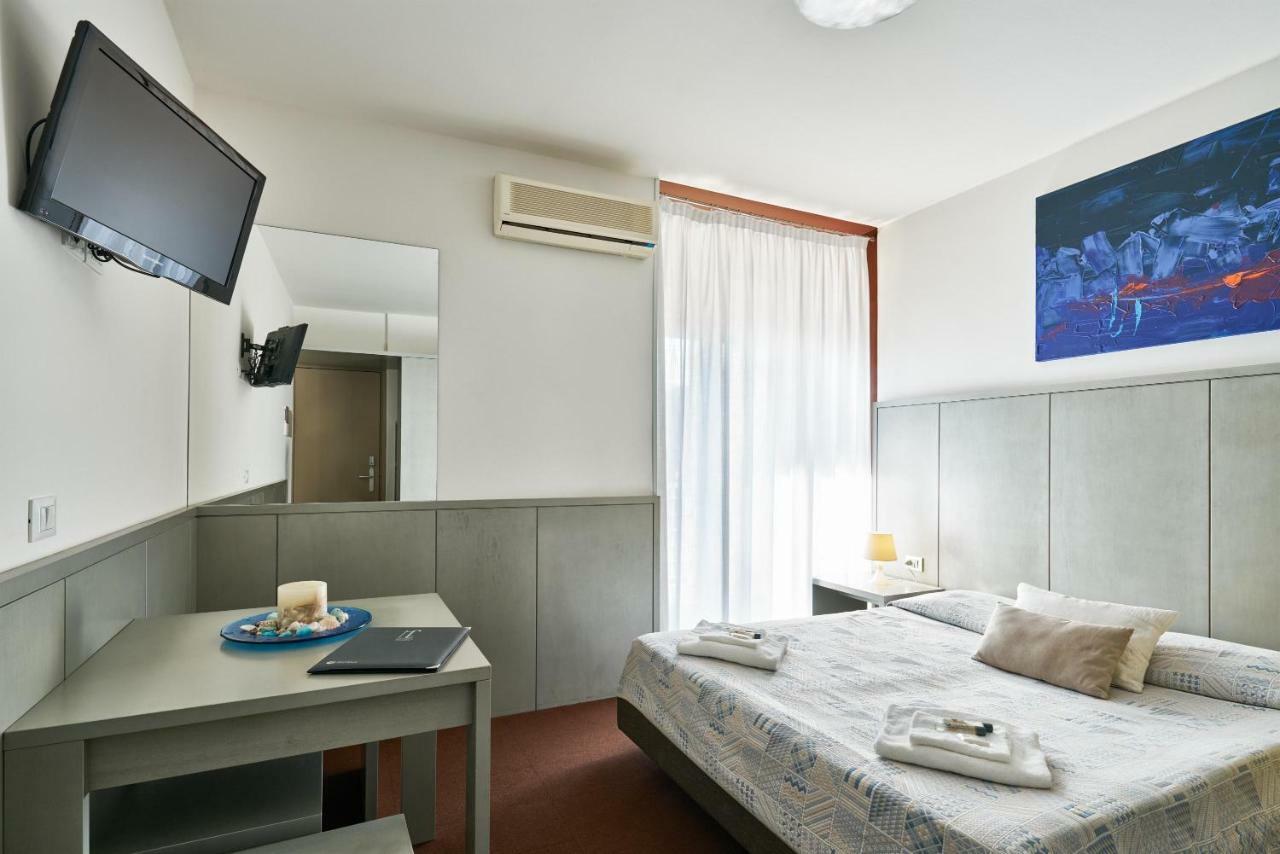 Hotel Europa Grado Bagian luar foto